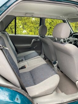 Škoda Felicia kombi LXI 1.3i 50kw rok 2000 STK 08/2026 Euro3 - 12