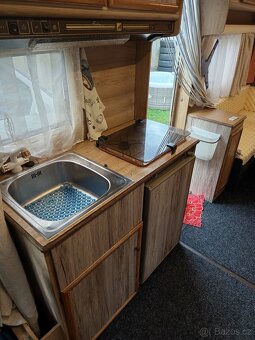 OBYTNÉ AUTO MERCEDES 100D VÝMĚNA MOŽNÁ - 12