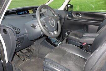 Renault Espace 2.0dCi 110 kW luxusní výbava 25TH - 12