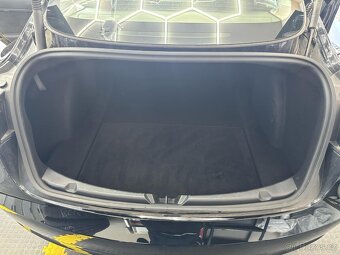 Tesla Model 3 Performance rv 2022 - 12