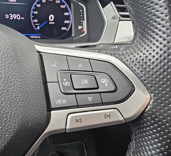 VW Passat Alltrack 2.0 TDI 140 kW 7DSG 4Motion rv.2020 - 12
