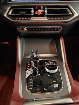69.340km BMW X6 G06 40i 250kw 5/2020 - 12