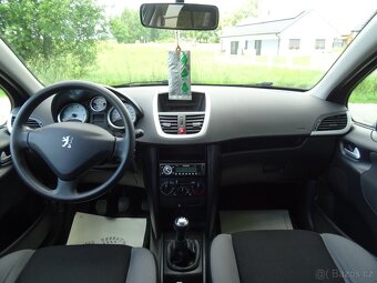 Peugeot 207 1,4 SW 54kW 2x kola, velice pěkný s pěknou výb. - 12