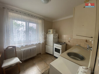 Pronájem bytu 1+1, 27 m², Kladno, ul. Kordačova - 12
