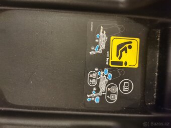 Autosedačka vajíčko Maxi Cosi na Isofix - 12