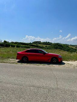 BMW G30 540i xDrive, 310kW, 660Nm, 430 koni, veľa úprav - 12