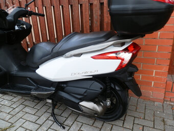 Kymco Downtown 300i - 12