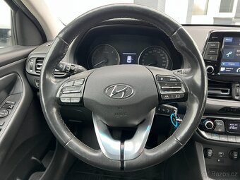 Hyundai i30 1.6 CRDi SMART KAMERA ČR NOVÉ - 12