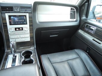Lincoln Navigator 5,4i V8 24V Aut. LPG 7.míst 2007 - 12