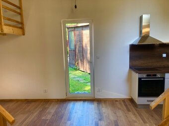 Tiny house + předsíň, mobilní dům - 12