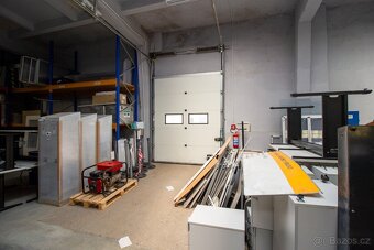 Pronájem komerční haly 1 298 m² – sklad / výroba, k dispozic - 12