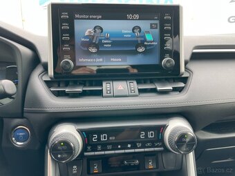 Toyota Rav4 2.5 HYBRID ČR 1.maj. Tažné - 12
