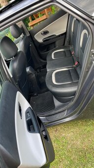 Kia Ceed 1,6 gdi, 99kw, panorama,full výbava - 12