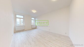 Vytříbená elegance v nově zrekonstruovaném bytě 3+kk v centr - 12