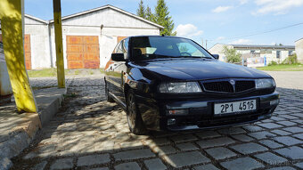 Lancia Delta HPE 1.6 - 12
