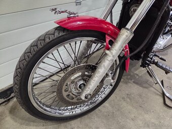 Kawasaki VN 800 - 12
