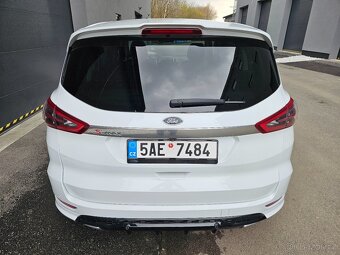 Ford S-max 2.0 tdci 132kw automat 4x4 r.v 2016 1-Majitel ČR - 12