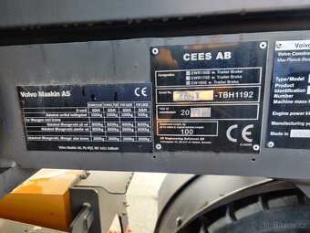 Kolový otočný bagr VOLVO EW 160 E - 12