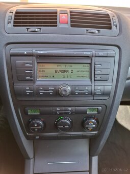 Škoda Octavia II liftback 1,9TDi 77Kw CZ  1.majitel - 12