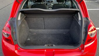 RENAULT CLIO RS 2.0i 145kW - 12