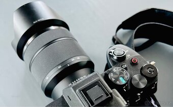 Sony Alpha A7 s objektivem nový fotoaparát - 12