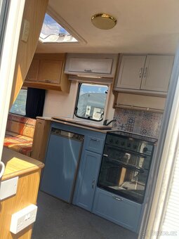 Karavan Lunar 462 Solar Eclipse - 12