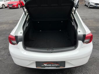 Opel Insignia 2.0 CDTi 125kW GR SPORT - 12