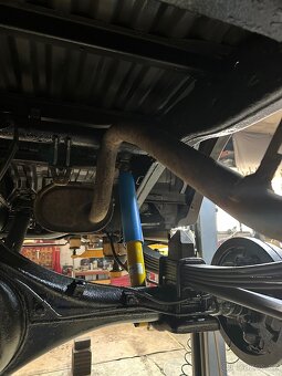 Mitsubishi L200 - 12