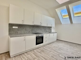 Pronájem kancelářských prostor 33 m2 areál Stará Pošta, Rajh - 12