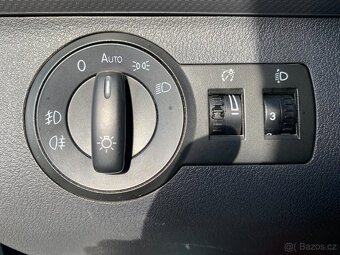 VW Caddy 1,9 TDi Aut.Klima, Tažné, AKU - 12