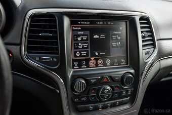 Jeep Grand Cherokee 3.0L V6 TD Summit AT - 12