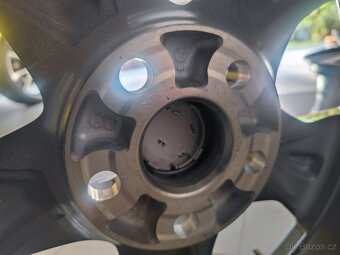 Alu kola 5x114,3 R17 Toyota RAV4 nepoužité - 12
