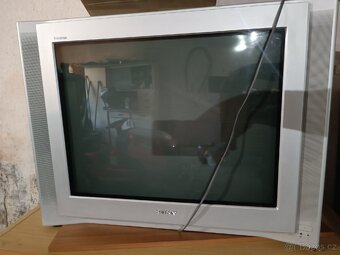 Prodám starý nábytek a další věci - 12