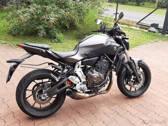 Yamaha MT-07 - 12