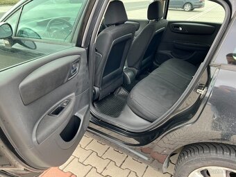 Citroen C4 1.4i 16V 65kw klima - 12
