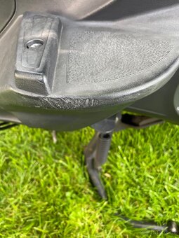 Piaggio Becerly 500ie najeto 13720 rv 2012 - 12