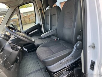 Opel Movano 6MÍST 2,2CDTi 140 L3H2 EDITION - 12
