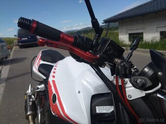 Yamaha FZ1 N - 12