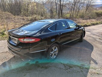 Ford Mondeo Mk5 Hybrid Vignale - 12