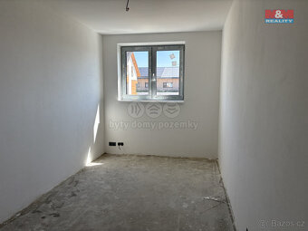 Prodej rodinného domu, 376 m2, Srch, ulice U Farmy - 12