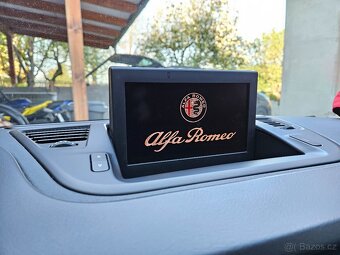 Alfa Romeo Giulietta Distinctive 1.4 125kw DOHODA - 12