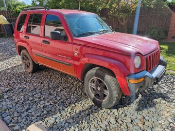 Prodám ND jeep cherokee KJ 2.8 crd 110kw - 12