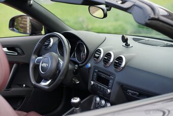Audi TT 8J Roadster - 12