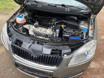 Škoda Fabia - 12