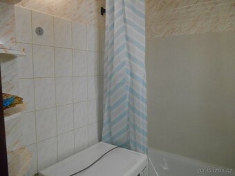 Prodám byt, 1+kk,vybavený starším nábytkem ve Zlíně, JS - 12