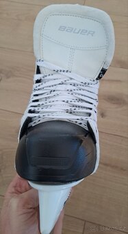 Brusle Bauer Supreme vel 35 - 12