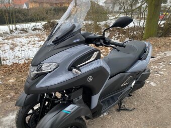 Yamaha Tricity 300 - 12