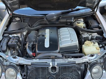 Mercedes Benz W210 E320 CDI - 12