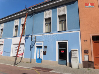 Pronájem obchodního prostoru, 13 m2, Kladno, ul. Komenského - 12