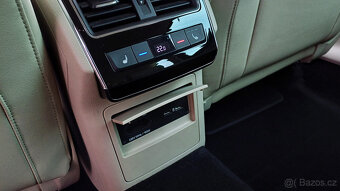 Superb combi L&K 2.0TDI 140kW 4x4-WEBASTO-TZ-ČR-NEHAV-DPH - 12